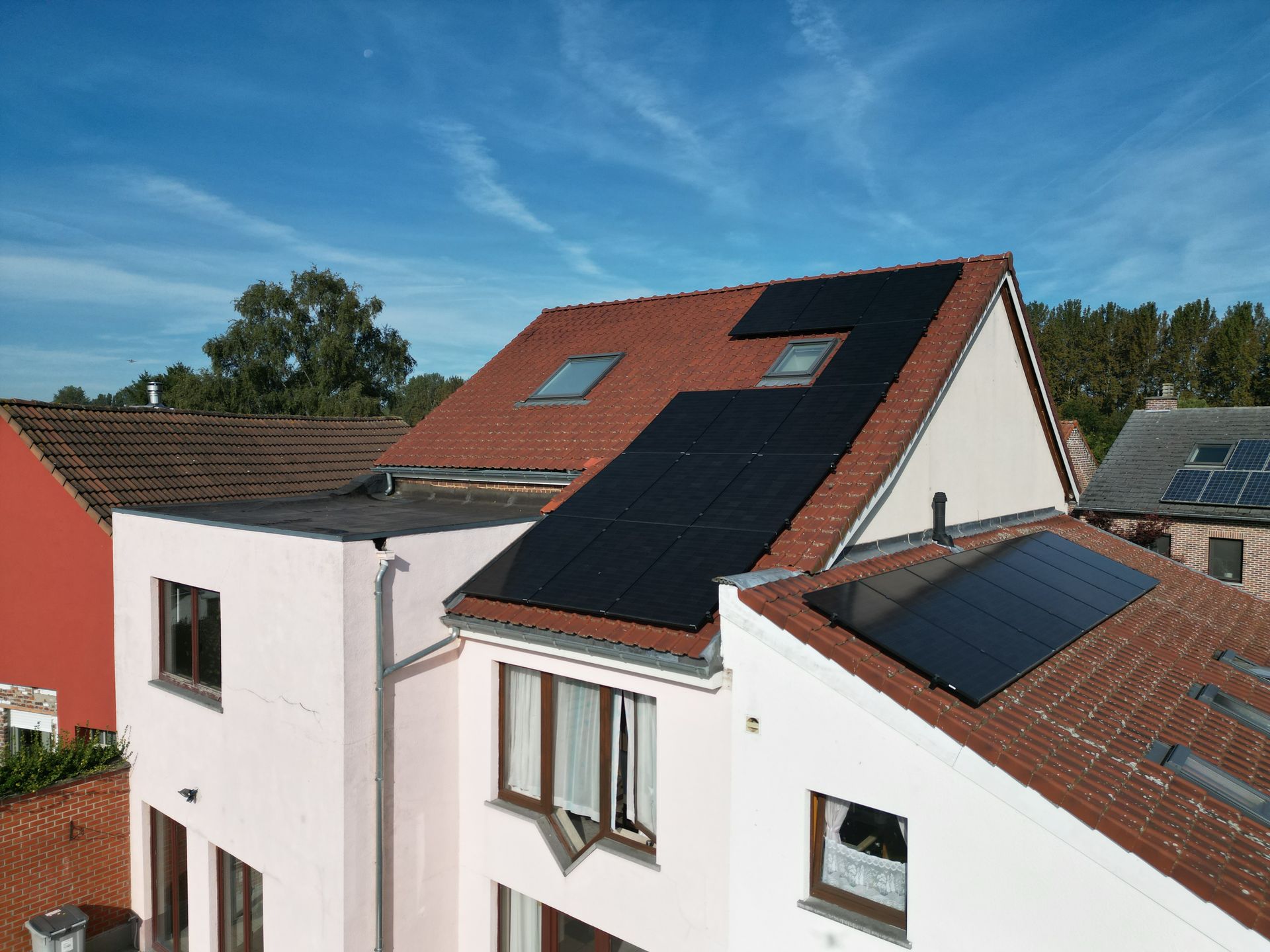 Zonnepaneel installatie op een dak in Erps-Kwerps door Rasolar